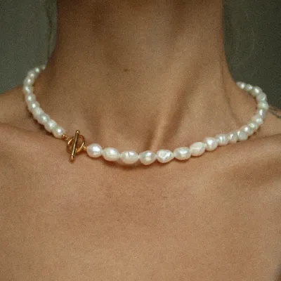 Naszyjnik z perłami Pearl Hook Gold srebro pozłacane