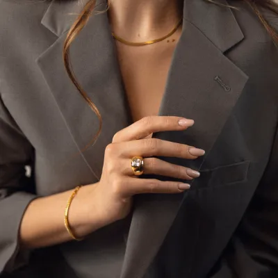 Pierścionek sygnet srebro pozłacane z cyrkonią Signet Square Gold