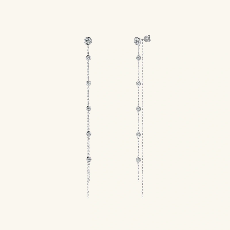 Kolczyki ślubne srebrne z moissanitem – elegancja Snobistiq