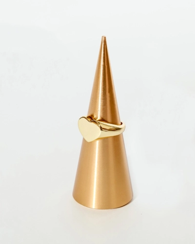 Pierścionek sygnet pozłacany w kształcie serca Amore Gold