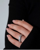 Pierścionek srebrny falowany z cyrkoniami Glitter Tide Silver