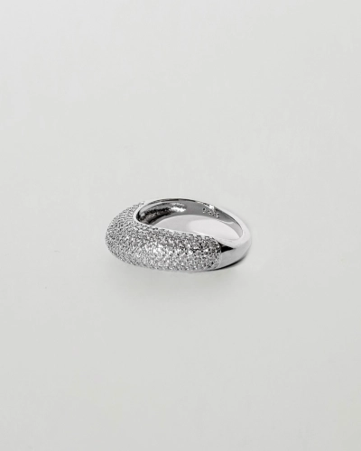 Pierścionek srebrny falowany z cyrkoniami Glitter Tide Silver