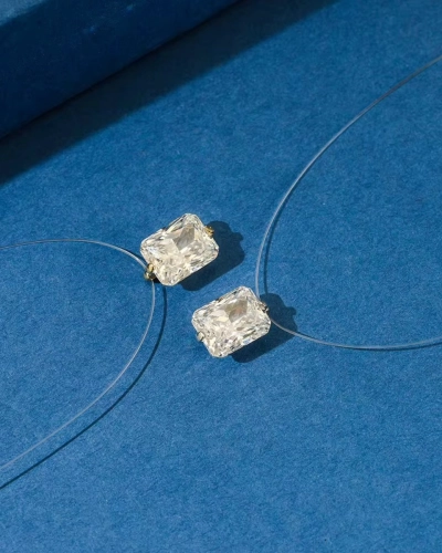 Naszyjnik srebrny z cyrkonią Invisible Square Silver