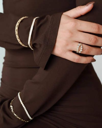 Pierścionek srebrny regulowany z cyrkoniami Tiara Gold