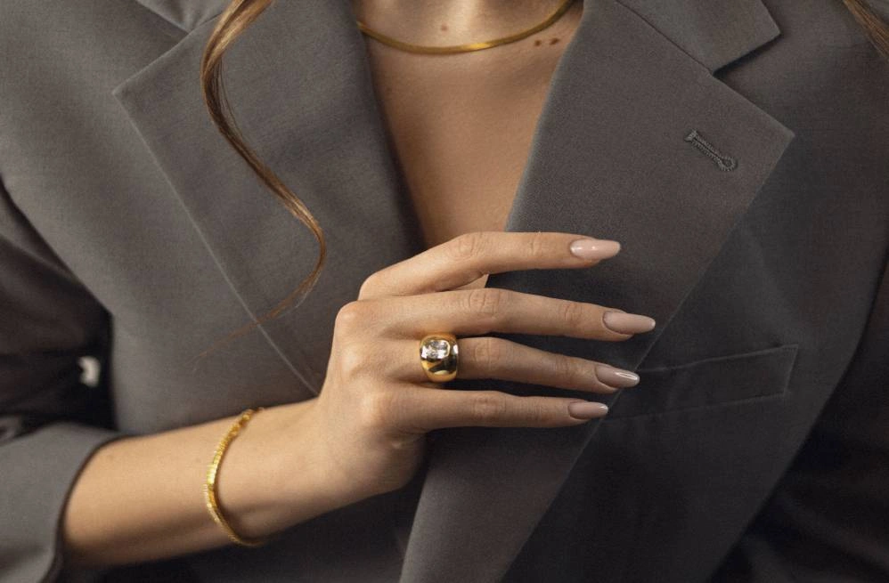 Biżuteria na komunię – subtelna elegancja na wyjątkowy dzień