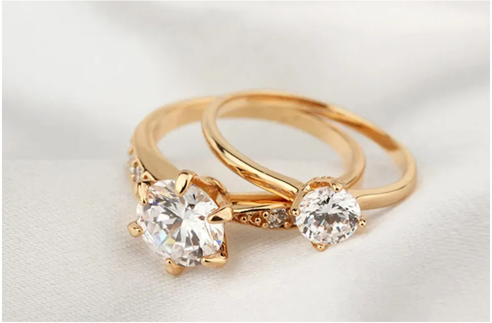 Czego symbolem jest pierścionek zaręczynowy: Historia i symbolika